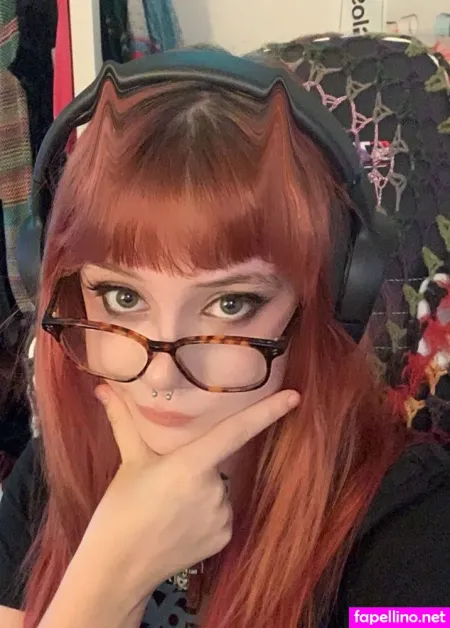 Moontastix OnlyFans Thumbnail #fIQsY3ISvm