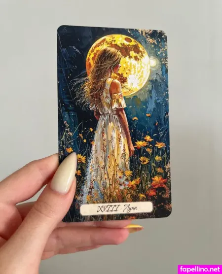 Moonwitchsabrina OnlyFans Thumbnail #yAEcD7jpyL