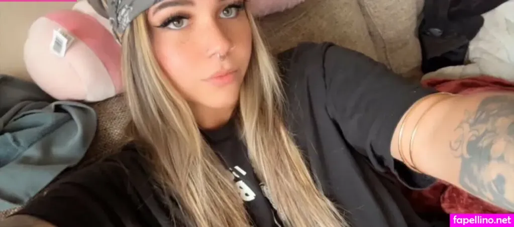 Moonxnoiir OnlyFans Thumbnail #x8IJdYWB6Q