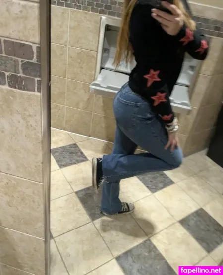 Moonxxbby OnlyFans Thumbnail #zXeATGxbY9