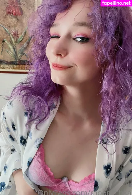 Moonychka OnlyFans Thumbnail #YFq6hICIr4