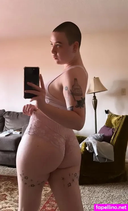 Mooonspitt OnlyFans Thumbnail #LQDjL1mNHS