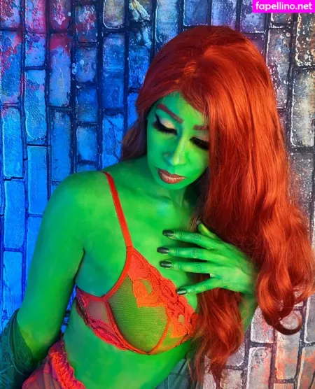 Mooreamor 1 OnlyFans Thumbnail #t391YoWklK