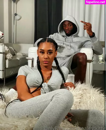 Moorexxxclusive OnlyFans Thumbnail #4KOF2LUsL4