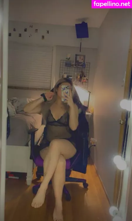 Mooshpotatoes OnlyFans Thumbnail #veL9BKuiwL