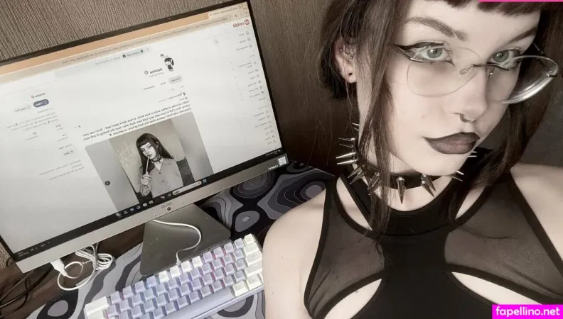 Mooxa OnlyFans Thumbnail #aMya9wLlVM