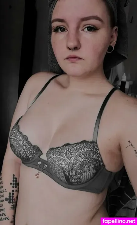 Mopsiie OnlyFans Thumbnail #qtFFdLGxMt