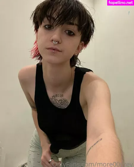 More00grey 3 OnlyFans Thumbnail #DVX6Y6HtgJ