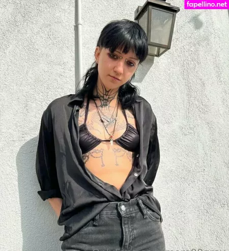 More00grey 3 OnlyFans Thumbnail #GVunU1dpws