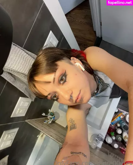 More00grey 3 OnlyFans Thumbnail #Jo1TvNMvcA