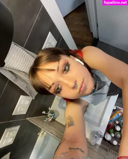 More00grey 3 OnlyFans Thumbnail #uYB4av53Kg