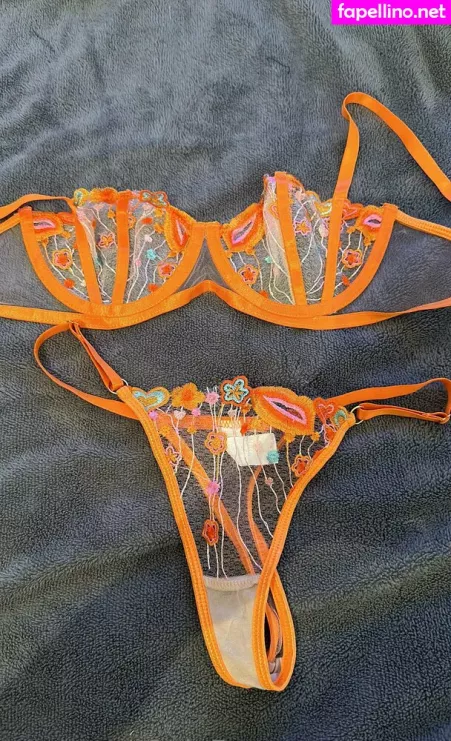 Moree OnlyFans Thumbnail #SgIAPDX4of