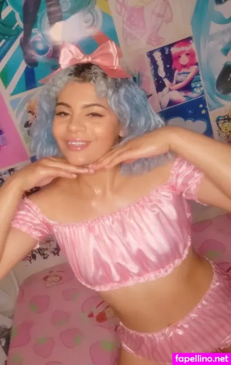 Moregelly OnlyFans Thumbnail #KFWFHblpKE