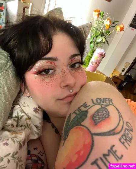 Morekissing OnlyFans Thumbnail #PSBG7iJFWZ