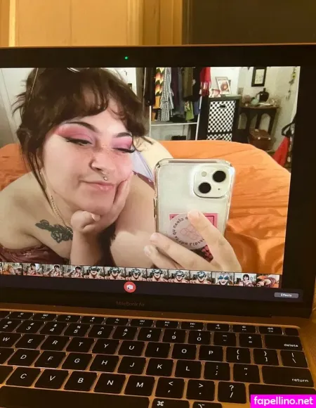 Morekissing OnlyFans Thumbnail #fcoIuaBqs7