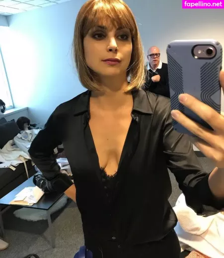 Morena Baccarin OnlyFans Thumbnail #7oa7waXLd5