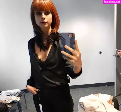 Morena Baccarin OnlyFans Thumbnail #hU7Z1FbaDt