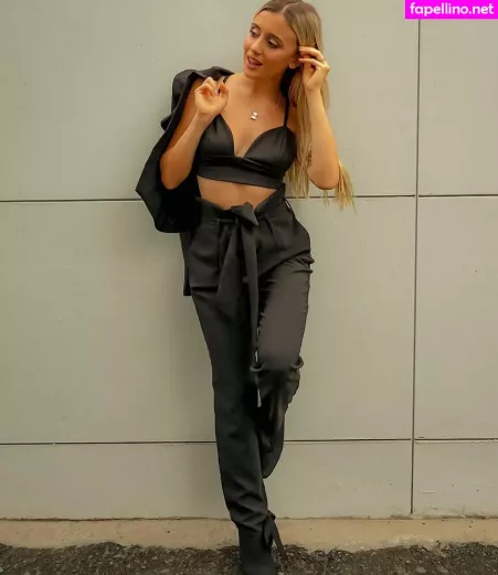 Morena Beltran OnlyFans Thumbnail #UnuorF3j1Z