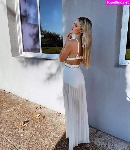 Morena Beltran OnlyFans Thumbnail #yQRDyzQY01