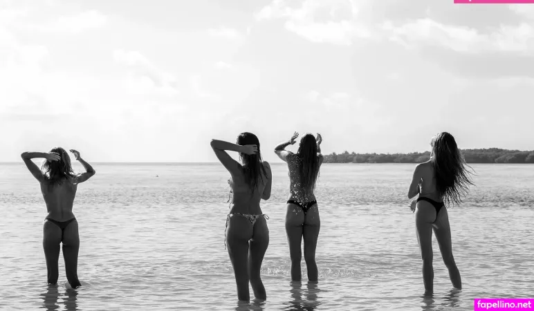 Morena Bradas OnlyFans Thumbnail #4xd5X6mKaw