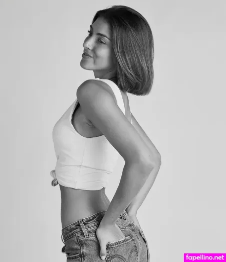 Morena Bradas OnlyFans Thumbnail #XO4SLw5FE6