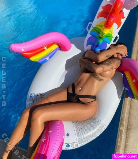 Morena Taraku OnlyFans Thumbnail #30QWcQu6Oc