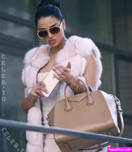 Morena Taraku OnlyFans Thumbnail #Qrs5wYKauv