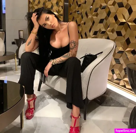 Morena Taraku OnlyFans Thumbnail #W6a3fQgg8j
