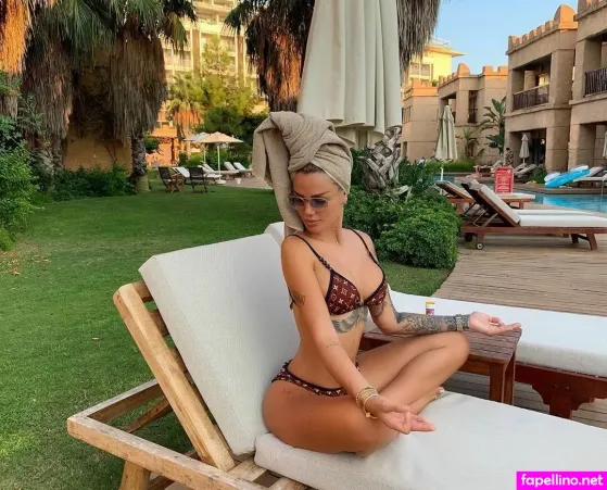 Morena Taraku OnlyFans Thumbnail #nwKFSkaluW