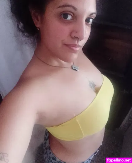 Morennabigass OnlyFans Thumbnail #0PZ7qhiUGg