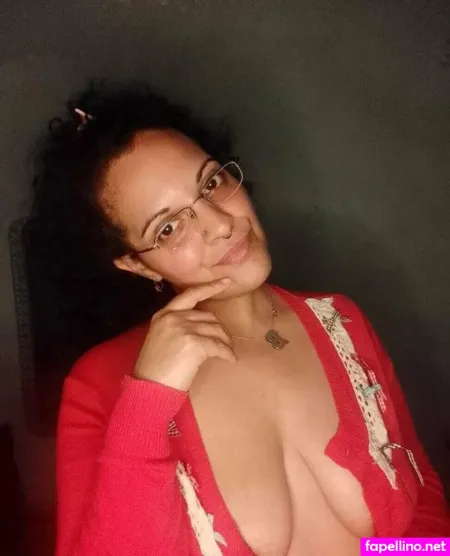 Morennabigass OnlyFans Thumbnail #8n5gGwIUA9