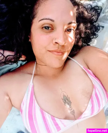 Morennabigass OnlyFans Thumbnail #udWkBCGZzg