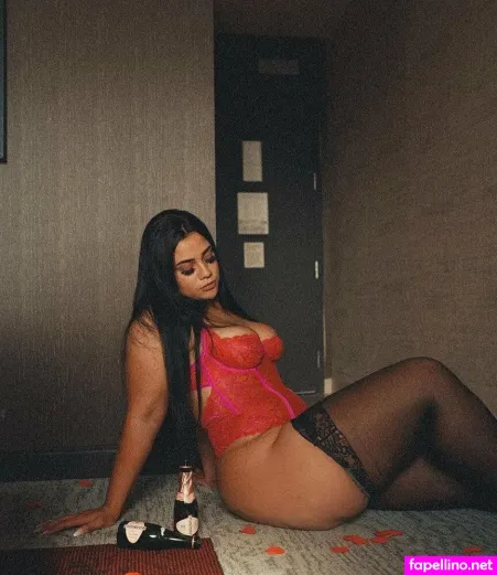 Moreoflettie OnlyFans Thumbnail #1c0m8wYd17