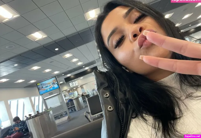 Moreoflettie OnlyFans Thumbnail #dMW1MDacLY