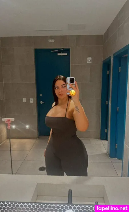 Moreoflettie OnlyFans Thumbnail #xP42lhdl6D