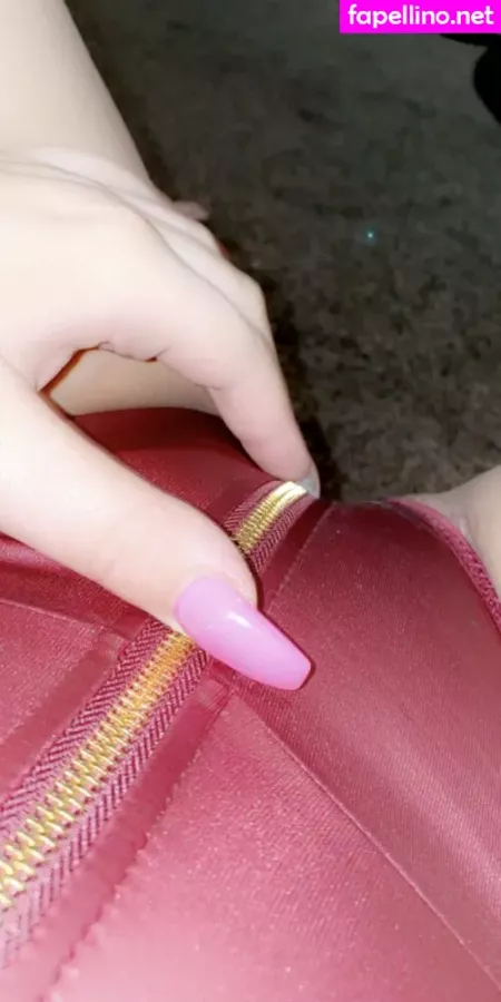 Moreofscarlet OnlyFans Thumbnail #Q0EcqRUAm6