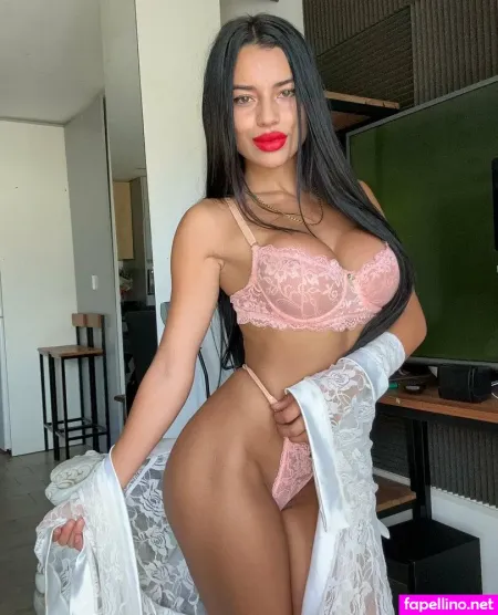 Moreofsofia OnlyFans Thumbnail #UgOFHU6ddn