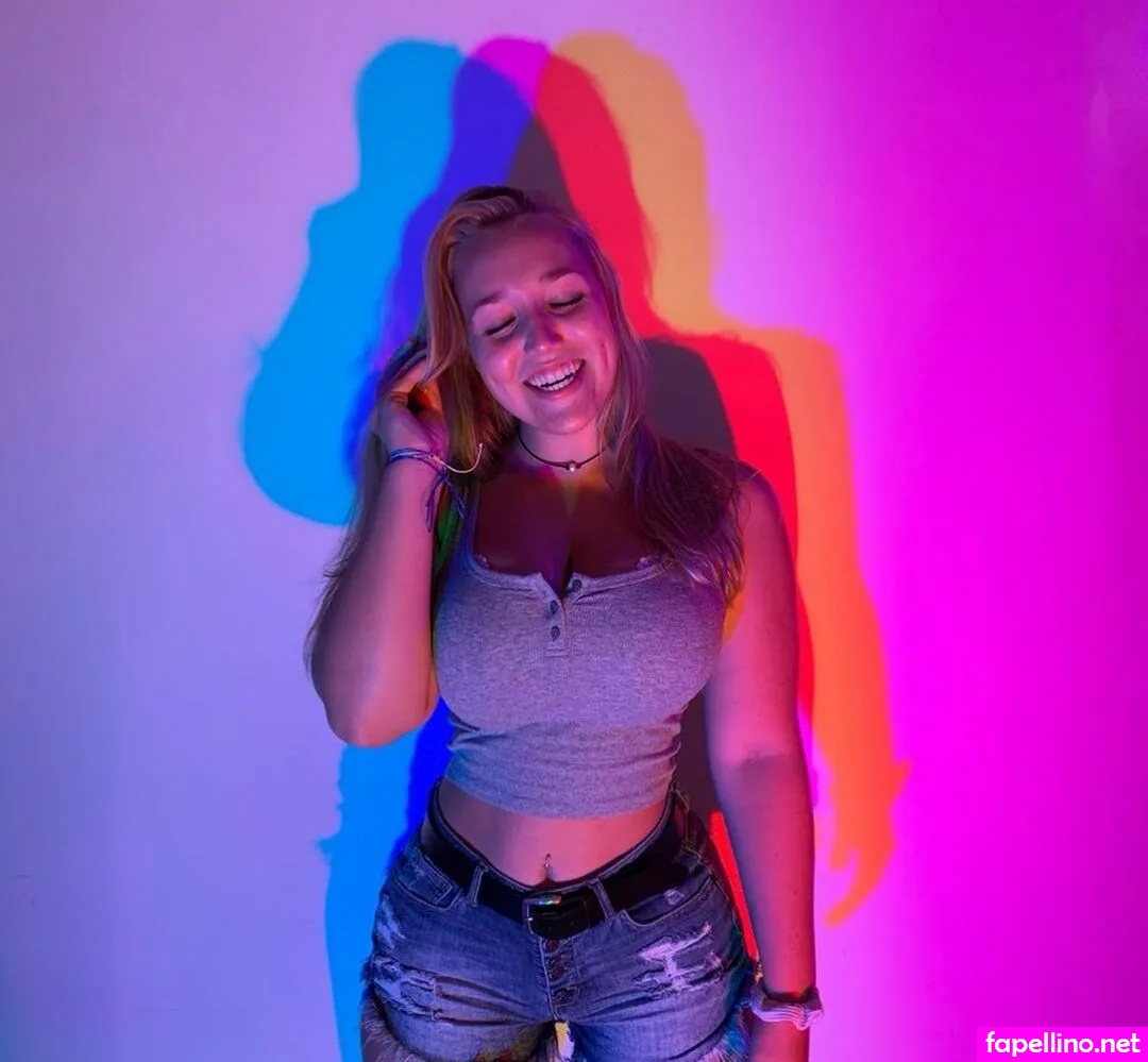 morgan_wattage, morganwattage Nude Leaked OnlyFans Photo #DIIWvOD5ej