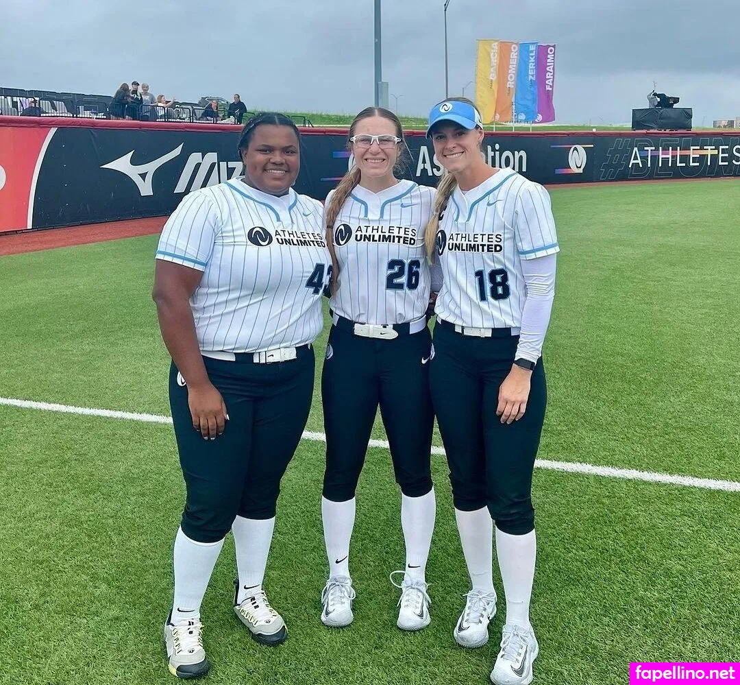 mzerkleee Nude Leaked OnlyFans Photo #DaMUeWuID8