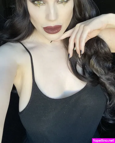 Morgana Threnody In Velvet OnlyFans Thumbnail #6vtYcpXkly