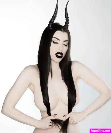 Morgana Threnody In Velvet OnlyFans Thumbnail #U4365jYPgG