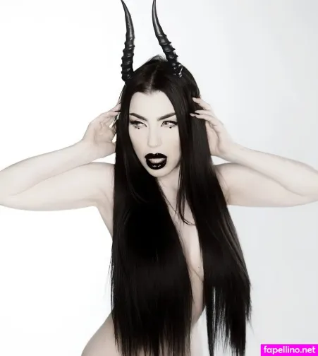 Morgana Threnody In Velvet OnlyFans Thumbnail #yLeTQDcaHD