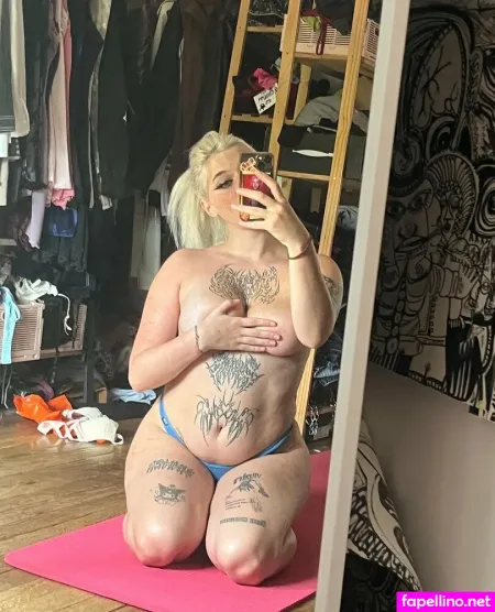 Morgane Wauquier 1 OnlyFans Thumbnail #m5FJWrSJs9