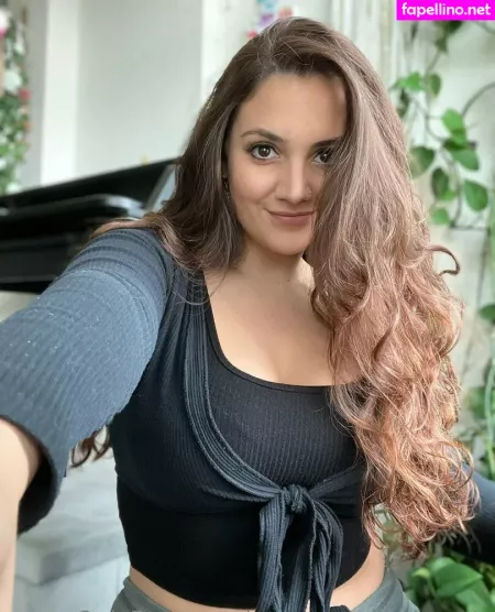 Morgangallocomedy OnlyFans Thumbnail #8iyjVvqKwv