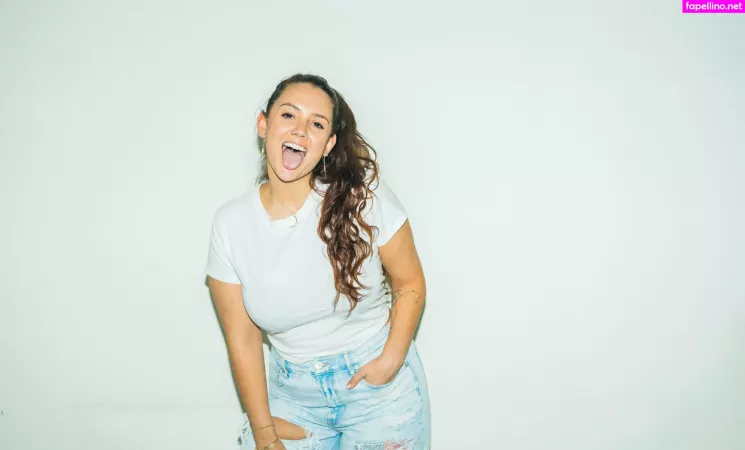 Morgangallocomedy OnlyFans Thumbnail #lFaSev6sRN