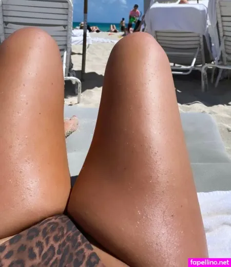 Morganoliviaweaver OnlyFans Thumbnail #bRvYYEn1tU