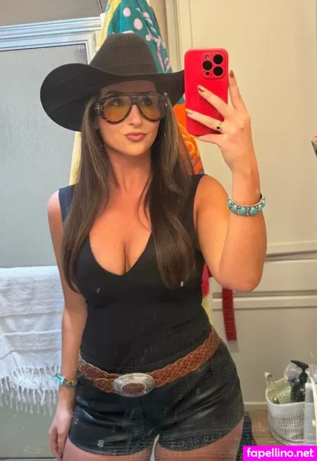 Morganoliviaweaver OnlyFans Thumbnail #iBSVRMBtkQ