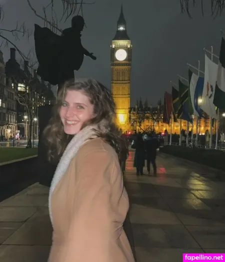 Moria Akons OnlyFans Thumbnail #muXnAiLpOM