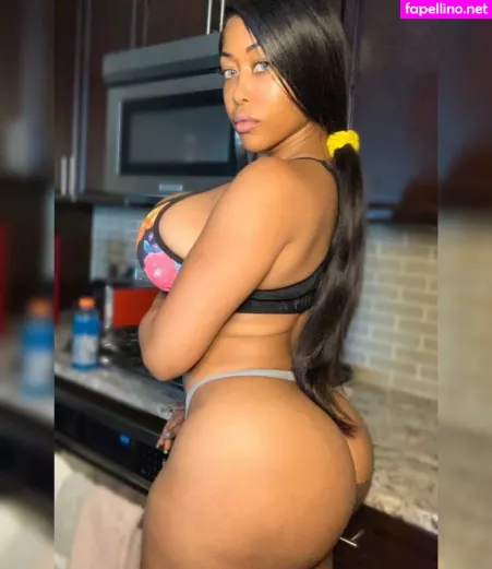 Moriahmillss OnlyFans Thumbnail #eNV4sfPrWu