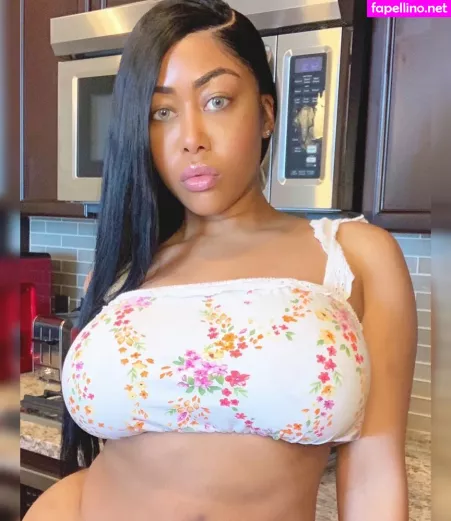 Moriahmillss OnlyFans Thumbnail #wbdDrLhRab